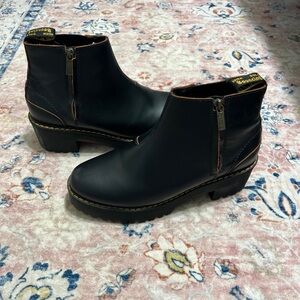 Dr. Martens Rommetty II